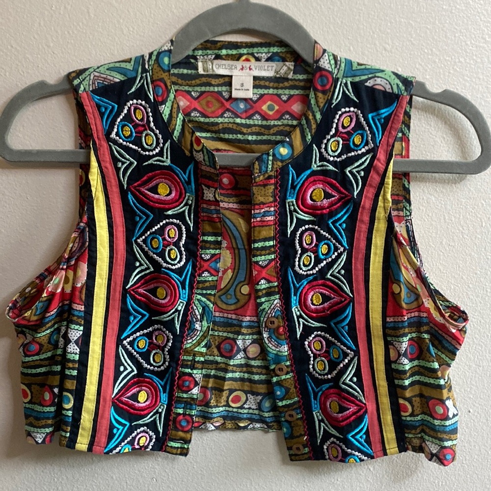 Chelsea & Violet crop lightweight fashion vest